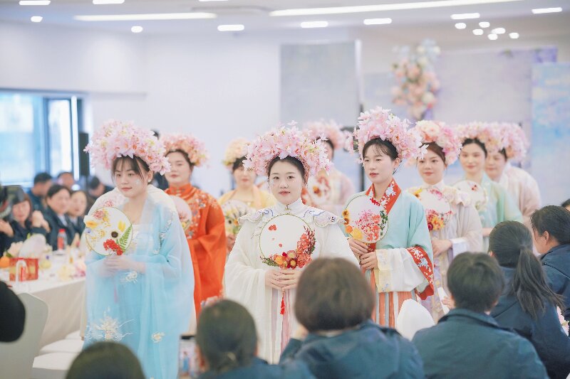 图2.JPG
